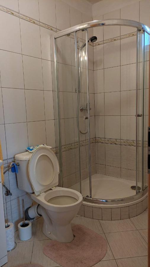 Hezke Ubytovani V Centru Mesta Apartment Trebic Bagian luar foto